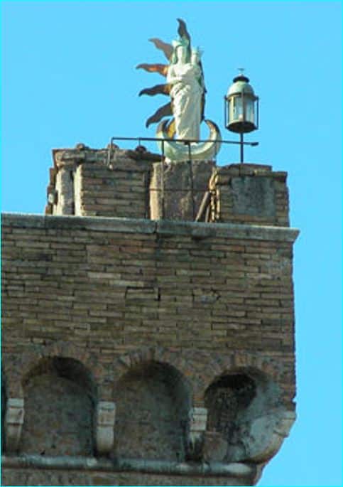 Torre dei Frangipane - Apetårnet 1
